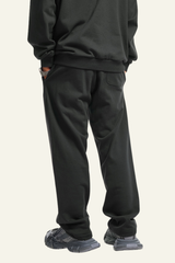 Men's Relaxed Athletic Wear Straight-Leg Pants.
