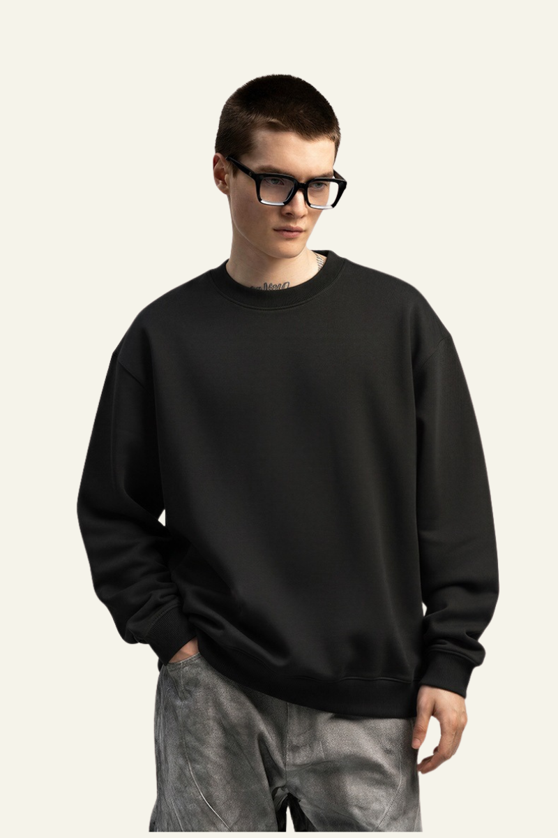 Men's Drop Shoulder Fleece Lined Solid Sweatshirt.