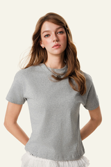 Women's  cotton Round-neck Slimming T-shirt.