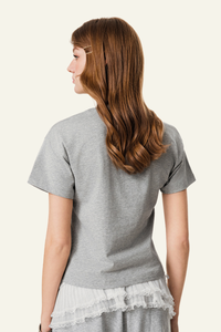 Women's  cotton Round-neck Slimming T-shirt.