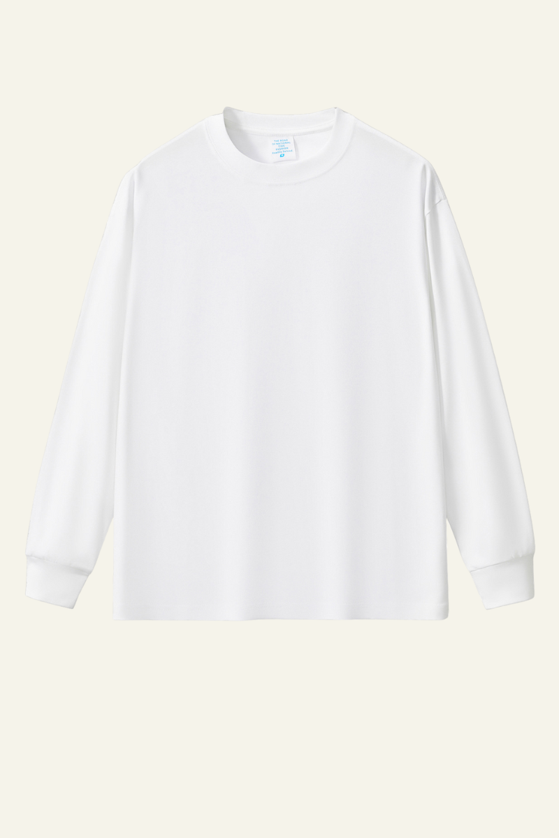 Women's 350 Heavyweight Cotton Long-sleeve T-shirt.