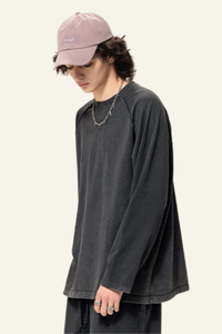 Men's  Streetwear Washed Cotton Long-Sleeved T-shirt.