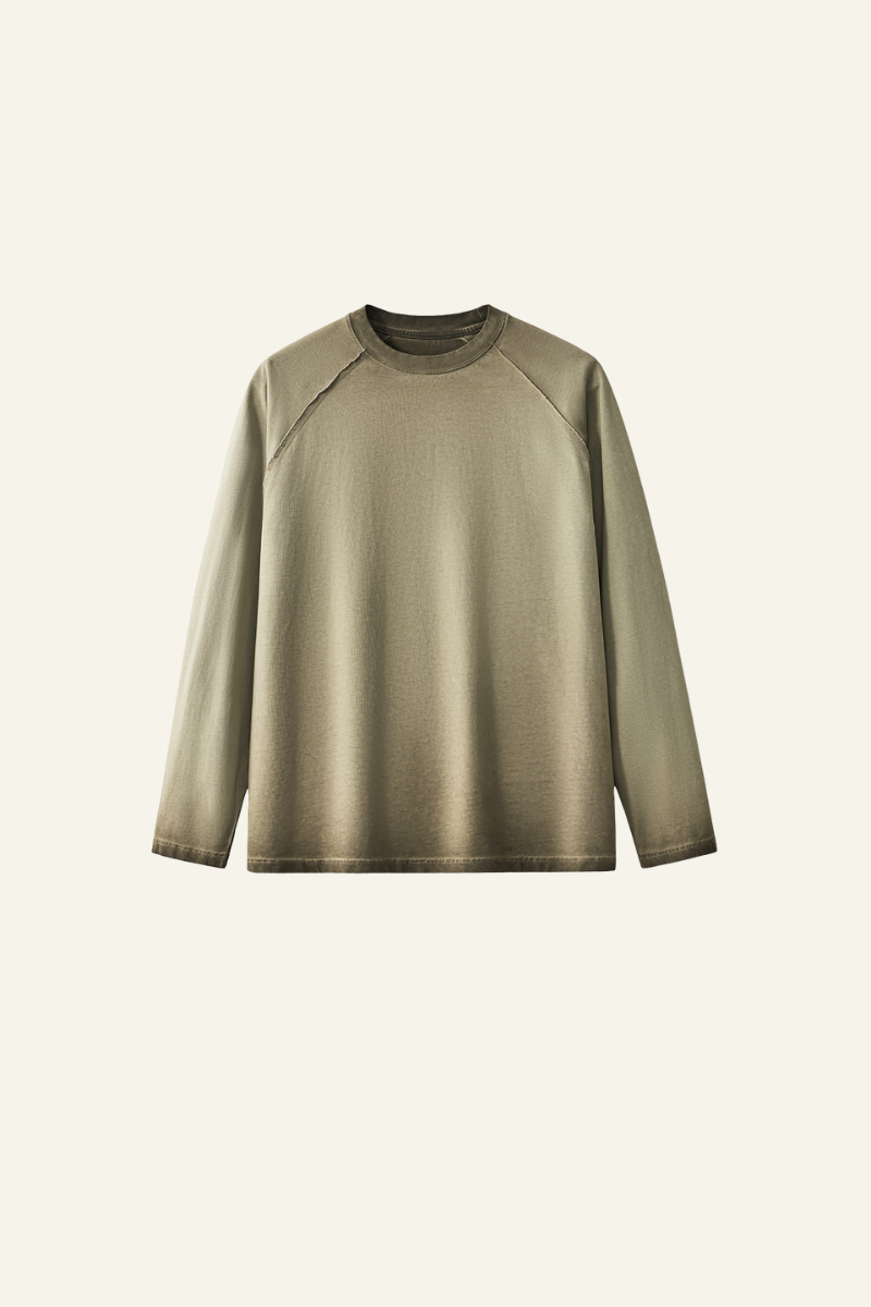 Men's  Streetwear Washed Cotton Long-Sleeved T-shirt.