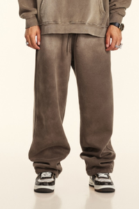 Men's Washed Straight-Leg Pants.