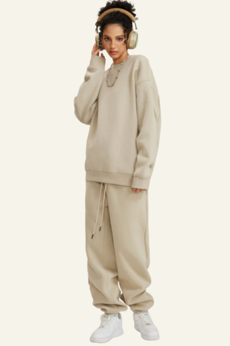 Women's Relaxed Set:Pullover Hoodie & Cuffed Sweatpants