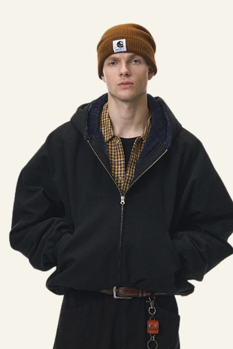 Men's Short-length Plush-lined Full-zipper Jacket.
