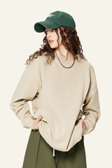 Women's 350 Heavyweight Cotton Long-sleeve T-shirt.