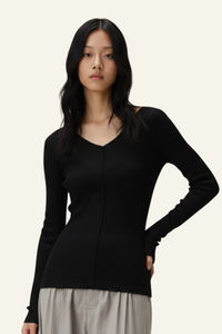Women's V-Neck Tencel-Wool Stretch Relaxed-Fit T-Shirt