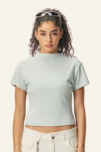 Women's Streetwear  High-neck Slim  Dopamine  T-shirt