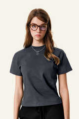 Women's  cotton Round-neck Slimming T-shirt.