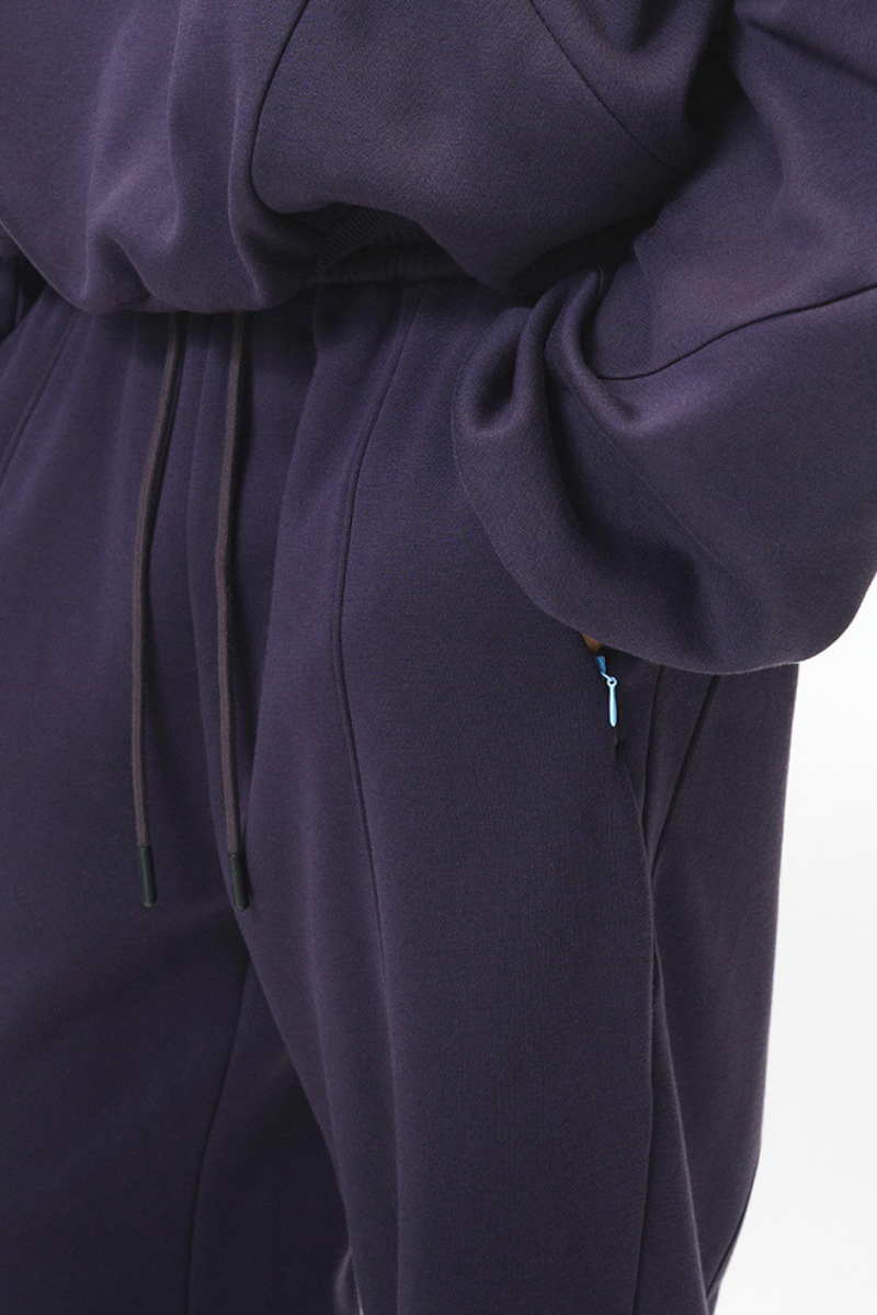 Men's Functional Deconstructed  Curved-Leg Pants.